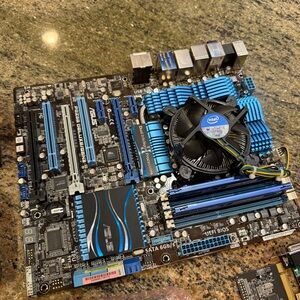 ASUS P8Z68 Deluxe GEN3 LGA1155 ATX Motherboard + Intel CPU Cooler AS-IS Parts